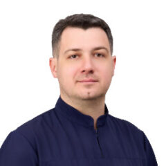 Врач Вознюк Денис Владимирович - Стоматолог